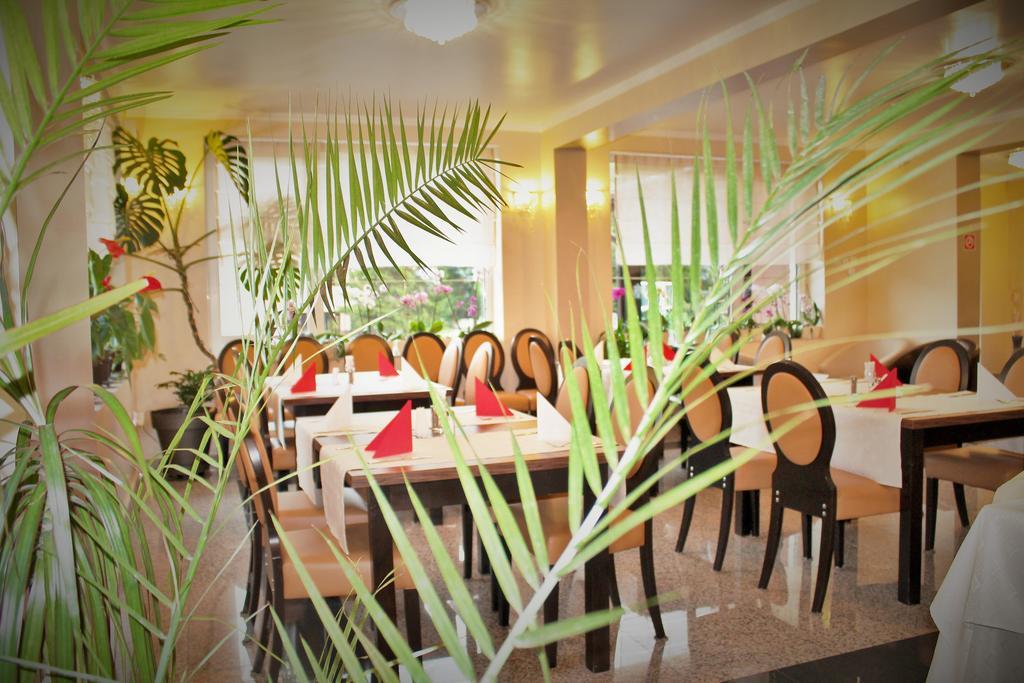 Hotel Crisalpin Poiana Brasov Εξωτερικό φωτογραφία