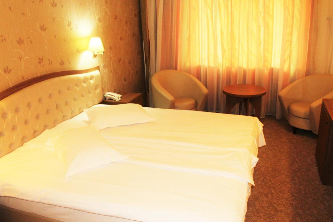 Hotel Crisalpin Poiana Brasov Εξωτερικό φωτογραφία